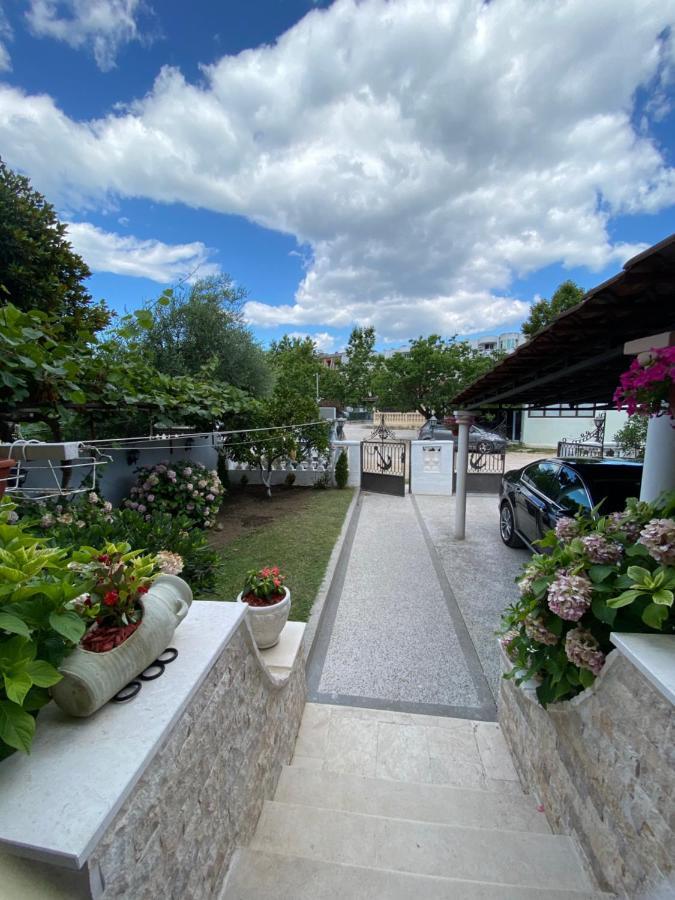 Studio Rooms Moncherie Ulcinj Extérieur photo
