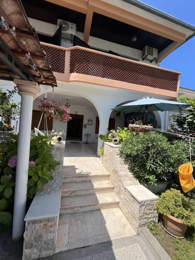Studio Rooms Moncherie Ulcinj Extérieur photo