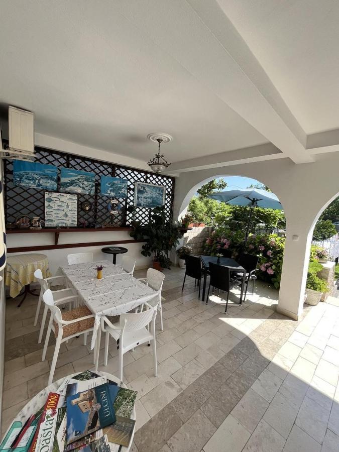 Studio Rooms Moncherie Ulcinj Extérieur photo