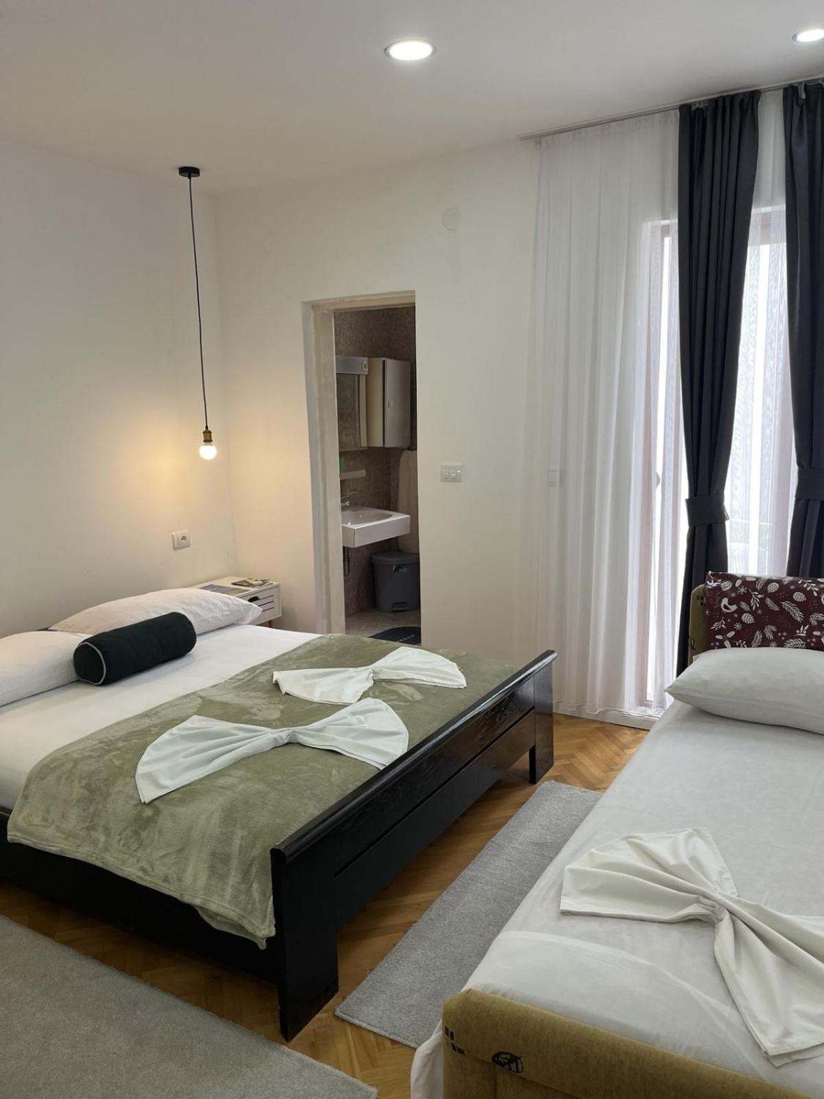 Studio Rooms Moncherie Ulcinj Extérieur photo