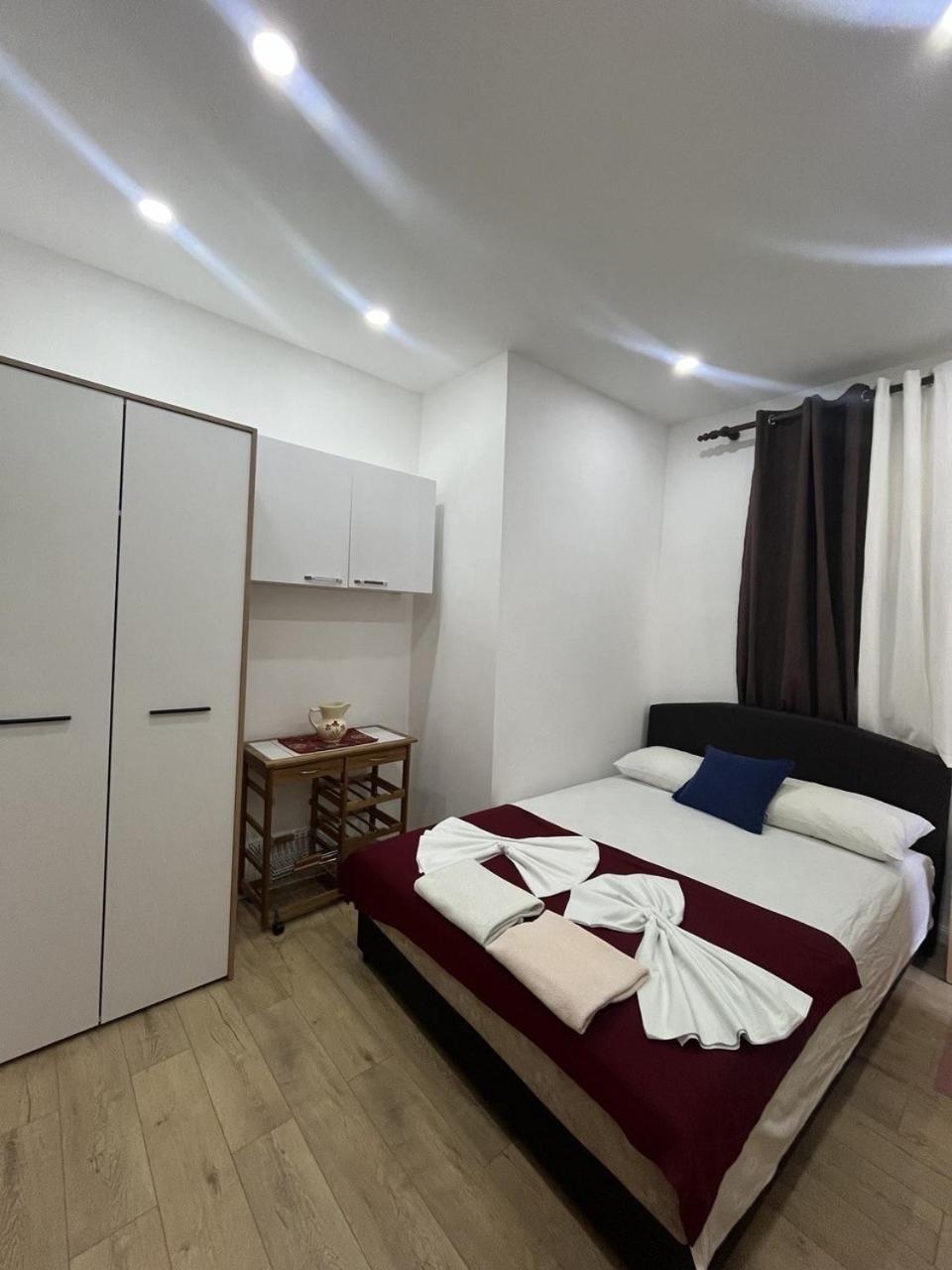 Studio Rooms Moncherie Ulcinj Extérieur photo